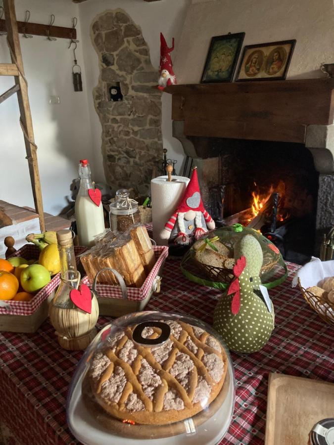 La Casina Del Prete Villa Caprese Michelangelo Eksteriør bilde